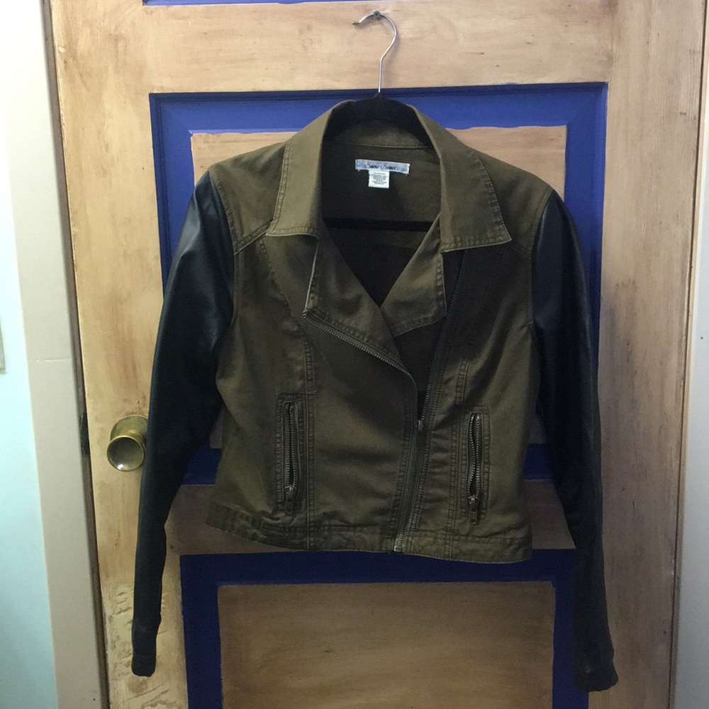 Sans Souci olive green cropped jacket